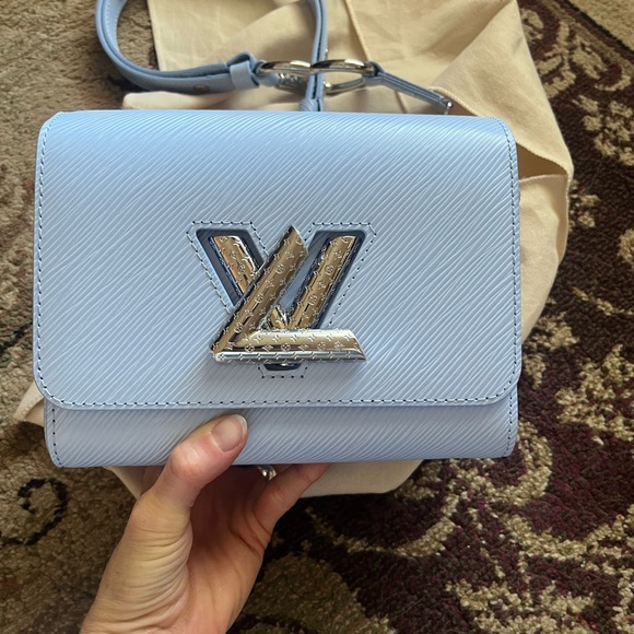 BNIB LOUIS VUITTON TWIST PM BAG BLUE WITH SILVER HARDWARE - Picture 1 of 12